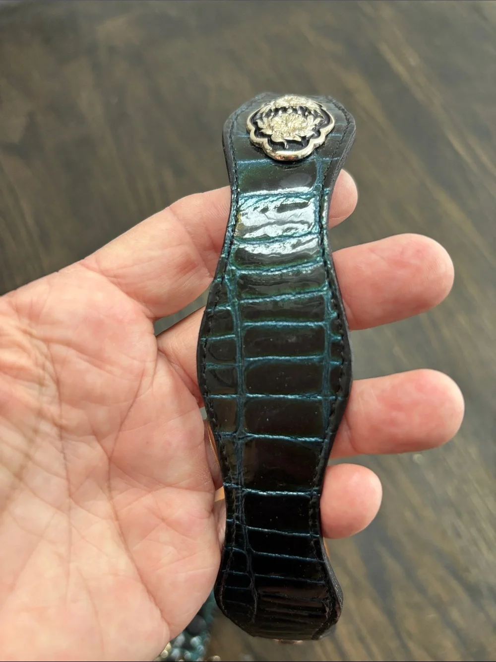 Abilene Boot Co croc texture leather belt, blue,silver tone buckle, size L